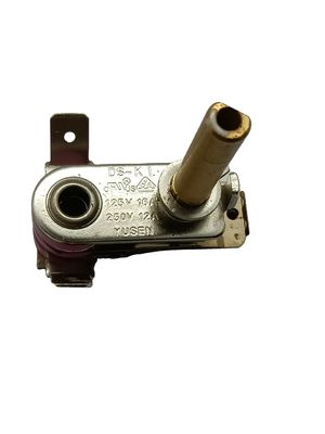VDE 250V / 12A 전류와 5C% 용도 꿰매기 기계 예비 부품 철 부품 2128 온도